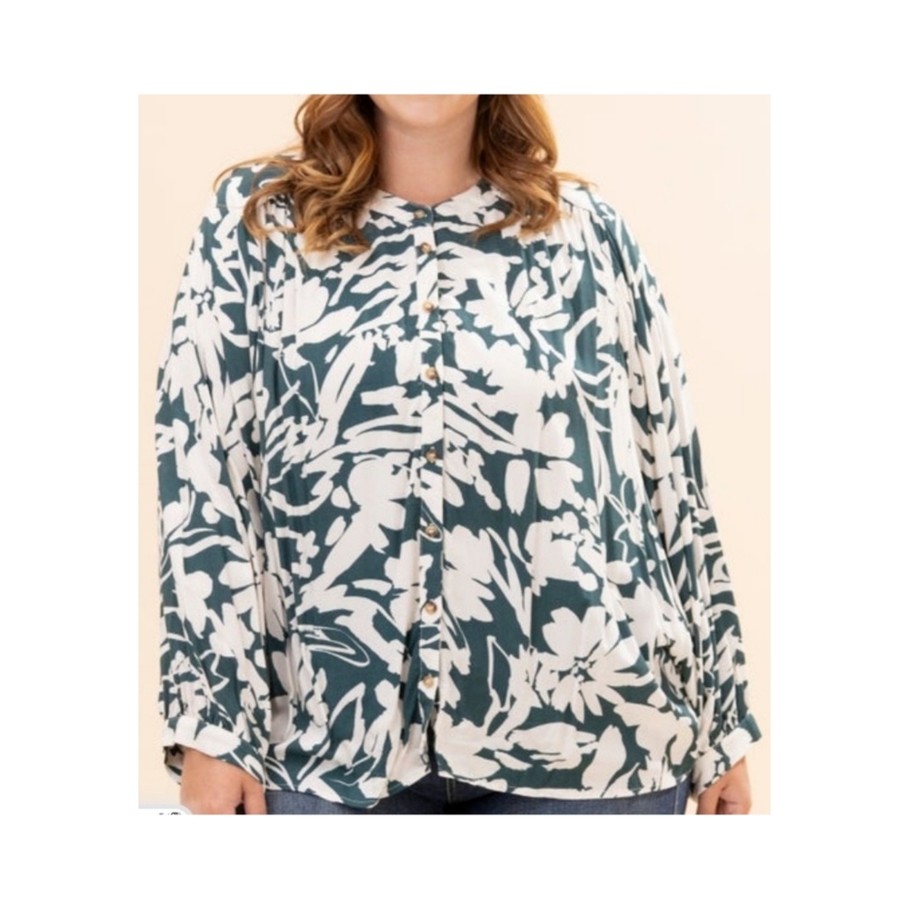 Jodifl Floral Print Button Front Top Green & Cream Dolman Sleeves Size Large